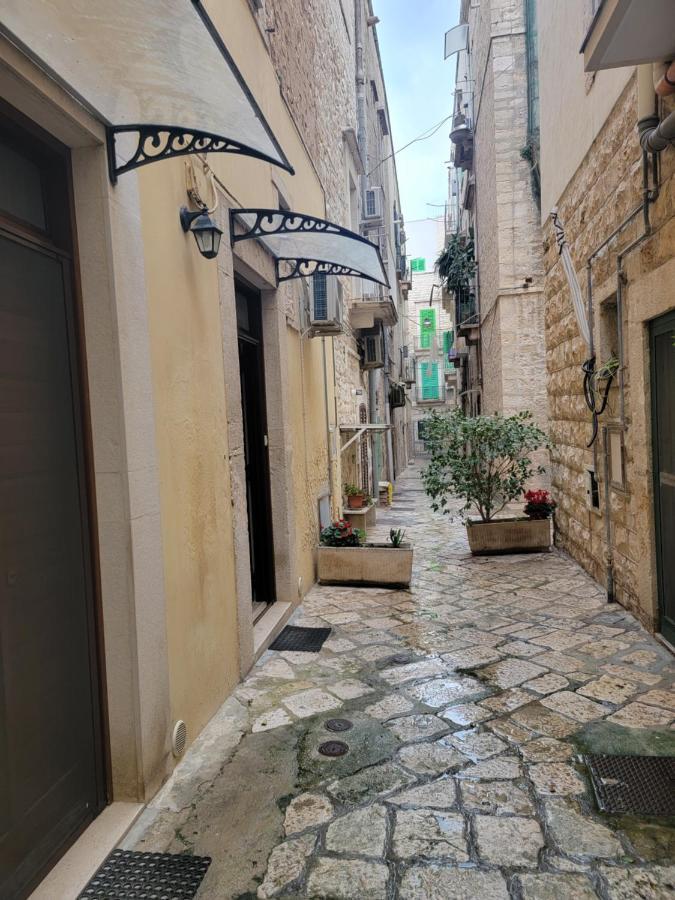 Giovinazzo Historic Apulia Old Town Stone House With Private Patio Lejlighed Eksteriør billede