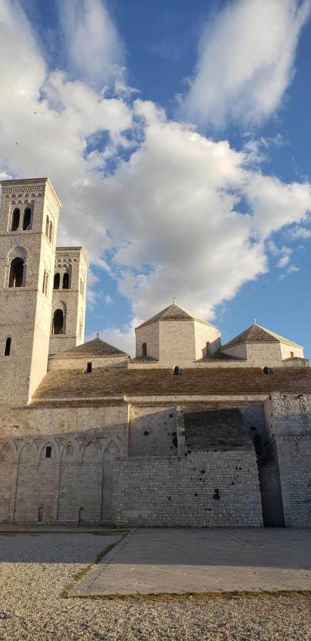 Giovinazzo Historic Apulia Old Town Stone House With Private Patio Lejlighed Eksteriør billede