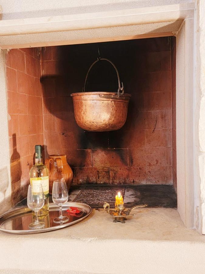 Giovinazzo Historic Apulia Old Town Stone House With Private Patio Lejlighed Eksteriør billede